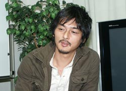 村松亮太郎監督写真