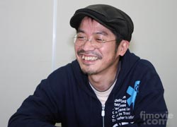 安藤尋監督写真