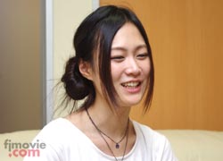 小篠恵奈さんインタビュー写真